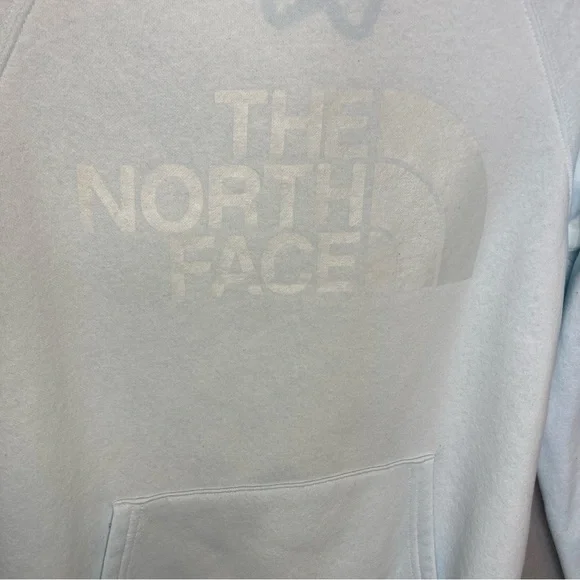 THE NORTH FACE WOMENS HOODIE, SZ-MED, BABY BLUE, EMBLEM AND POCKET ON FRONT - Picture 4 of 9